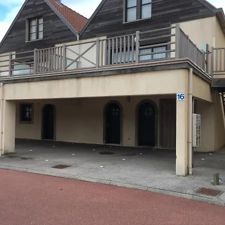 Vue Sur La Cote D'opale, La Naturelle Pour 4 Personnes , Apartment Wimereux